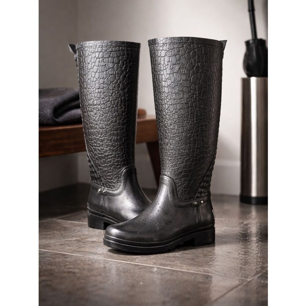 EUC - Kenneth Cole Black Rubber Boots - Size 7